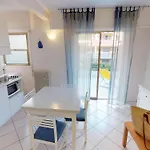 2p Avec Terrasse, Garage Privé, Proche Centre Et Plages De - Fr-1-196-210 * Menton