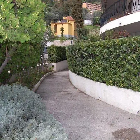 Apartament 2p Calme Avec Terrasse Et Garage Prive A - Fr-1-196-210 Mentona