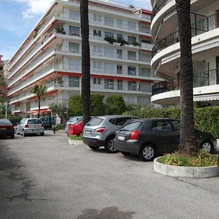 Apartmán 2p Avec Terrasse, Garage Prive, Proche Centre Et Plages De - Fr-1-196-210 Menton