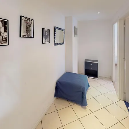 2p Calme Avec Terrasse Et Garage Prive A - Fr-1-196-210 Apartment