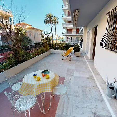 Apartmán 2p Avec Terrasse, Garage Prive, Proche Centre Et Plages De - Fr-1-196-210 Menton